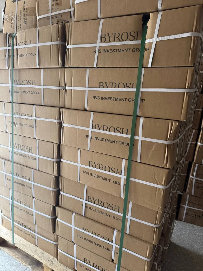 Cajas BYROSH preparadas en palé