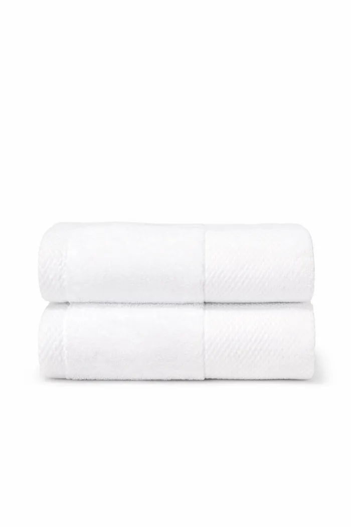 Folded BYROSH white hotel towels